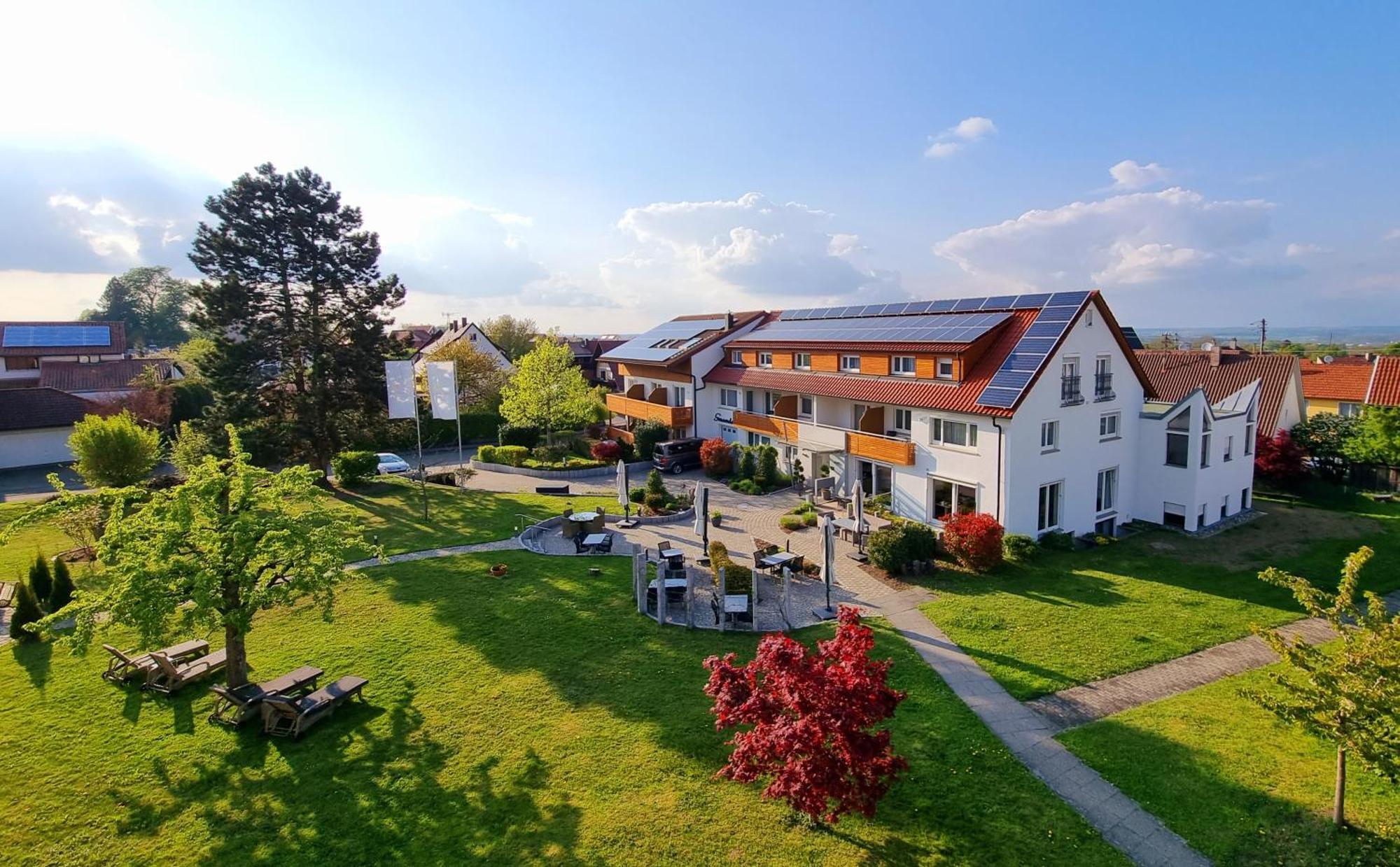 Landhotel Sonnenhalde Bad Boll Extérieur photo